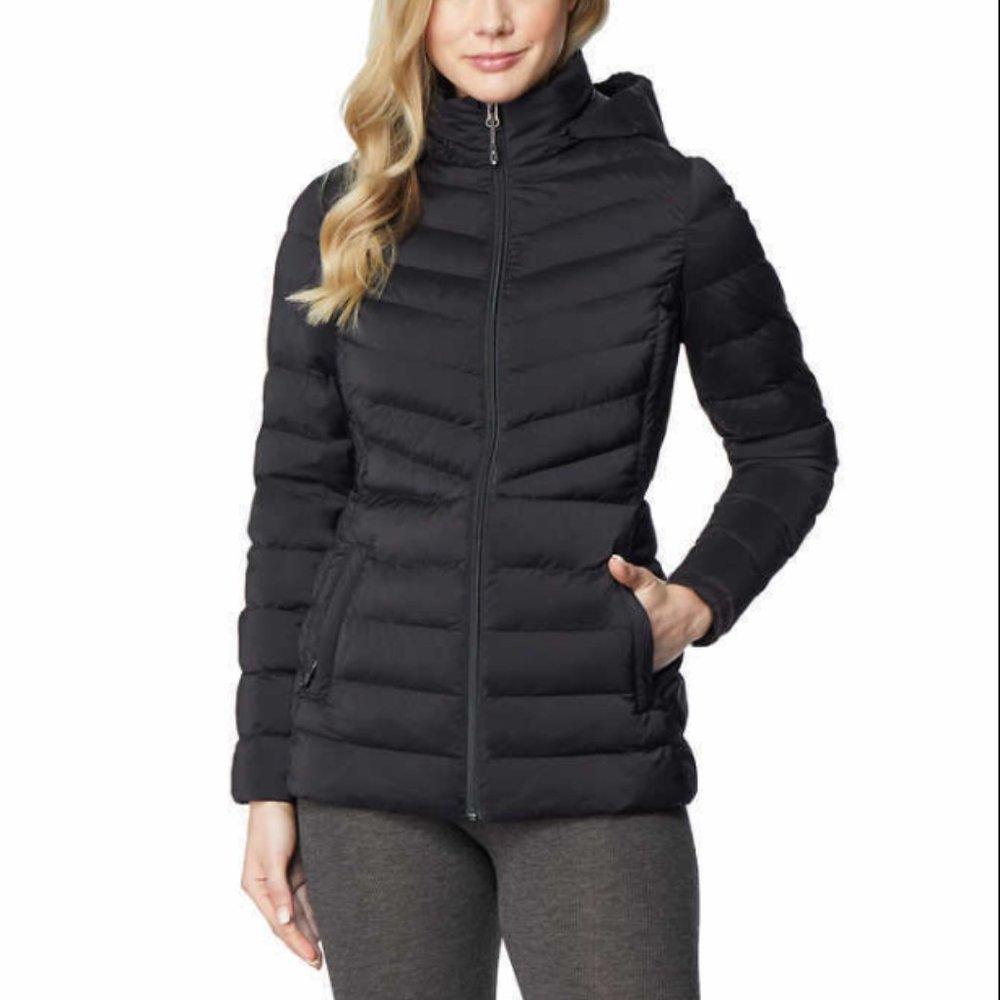 BRAND NEW - 32 Degree Heat Hooded Light Weight Puffer Jacket - XXL - Bla…